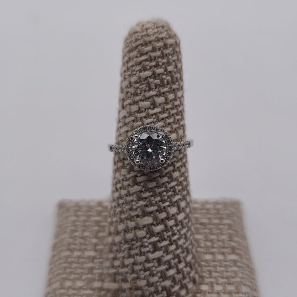 Size 6.25 Sterling Silver Halo Style Cubic Zirconia Ring A2104 - Picture 1 of 8